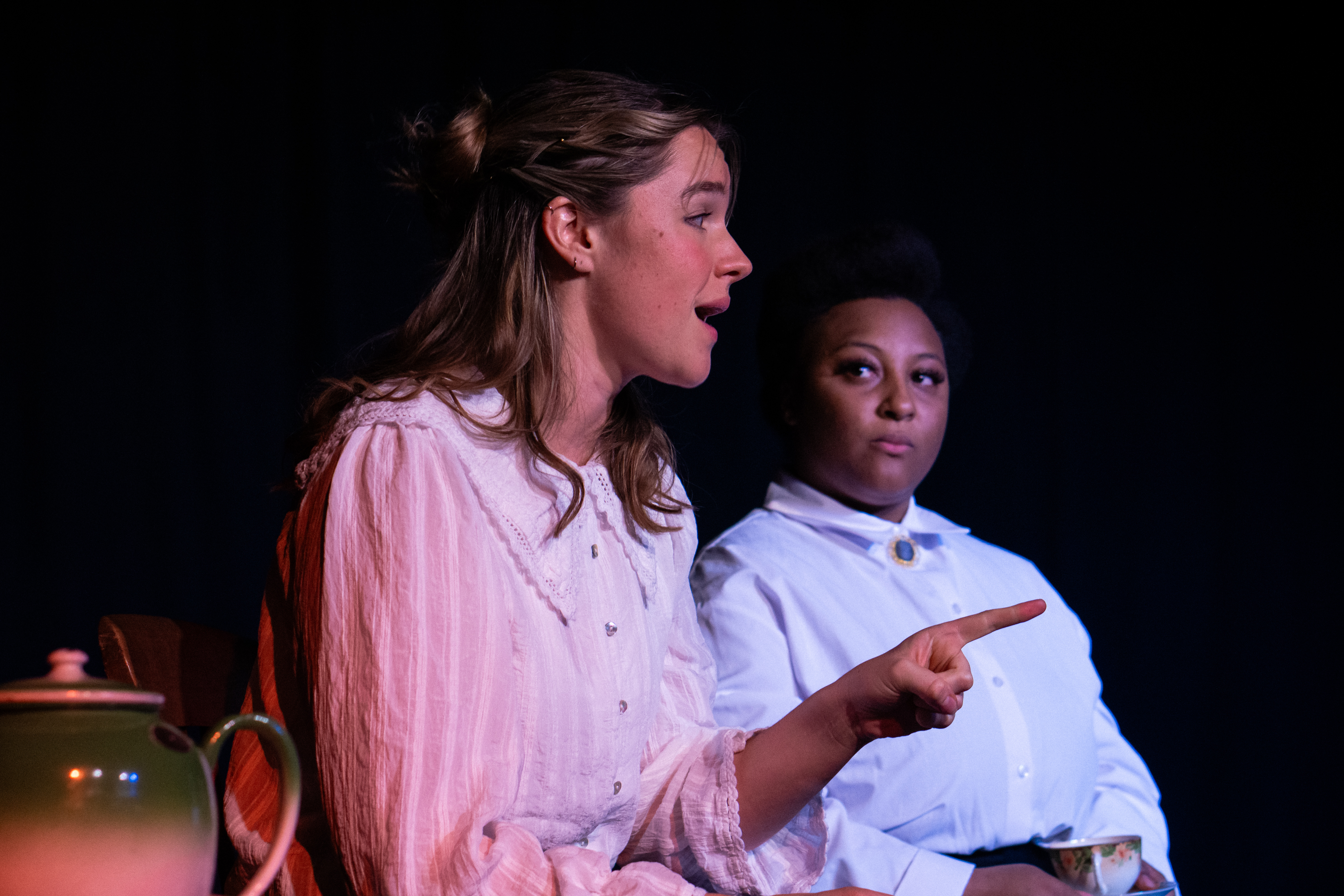 Liv Koplick as Edith and Tianna Williams-Powell as Hannah